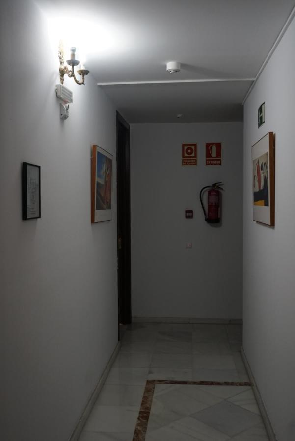 Don Paula Hotel กอร์โดบา ภายนอก รูปภาพ